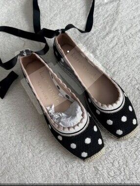 Kate Spade Black and White Polka Dot Ballet Flats with Ribbon Ties 9.5